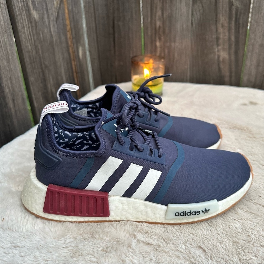 Adidas Blue Sneakers with White and Red Accents men’s size 7 women’s size 9